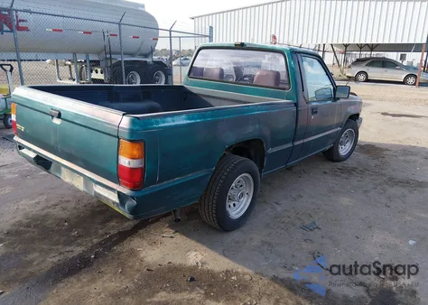 1992 Mitsubishi Mighty Max / S z USA, uszkodzony, nr VIN JA7FL24W3NP003207